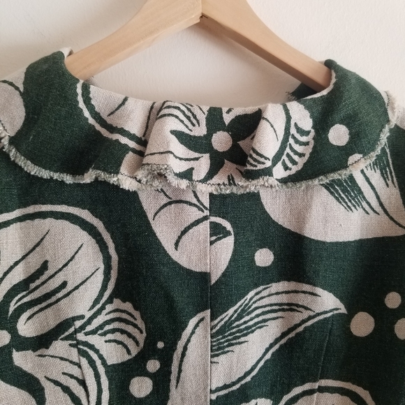 MOSCHINO CHEAP AND CHIC Vintage Floral Linen Button Front Blazer - Picture 2 of 10